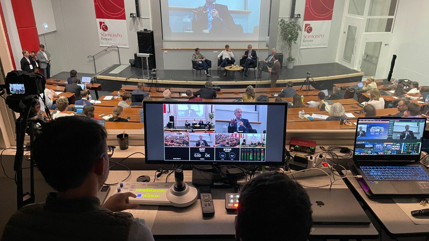 Captation vidéo événementielle professionnelle lors d’une conférence